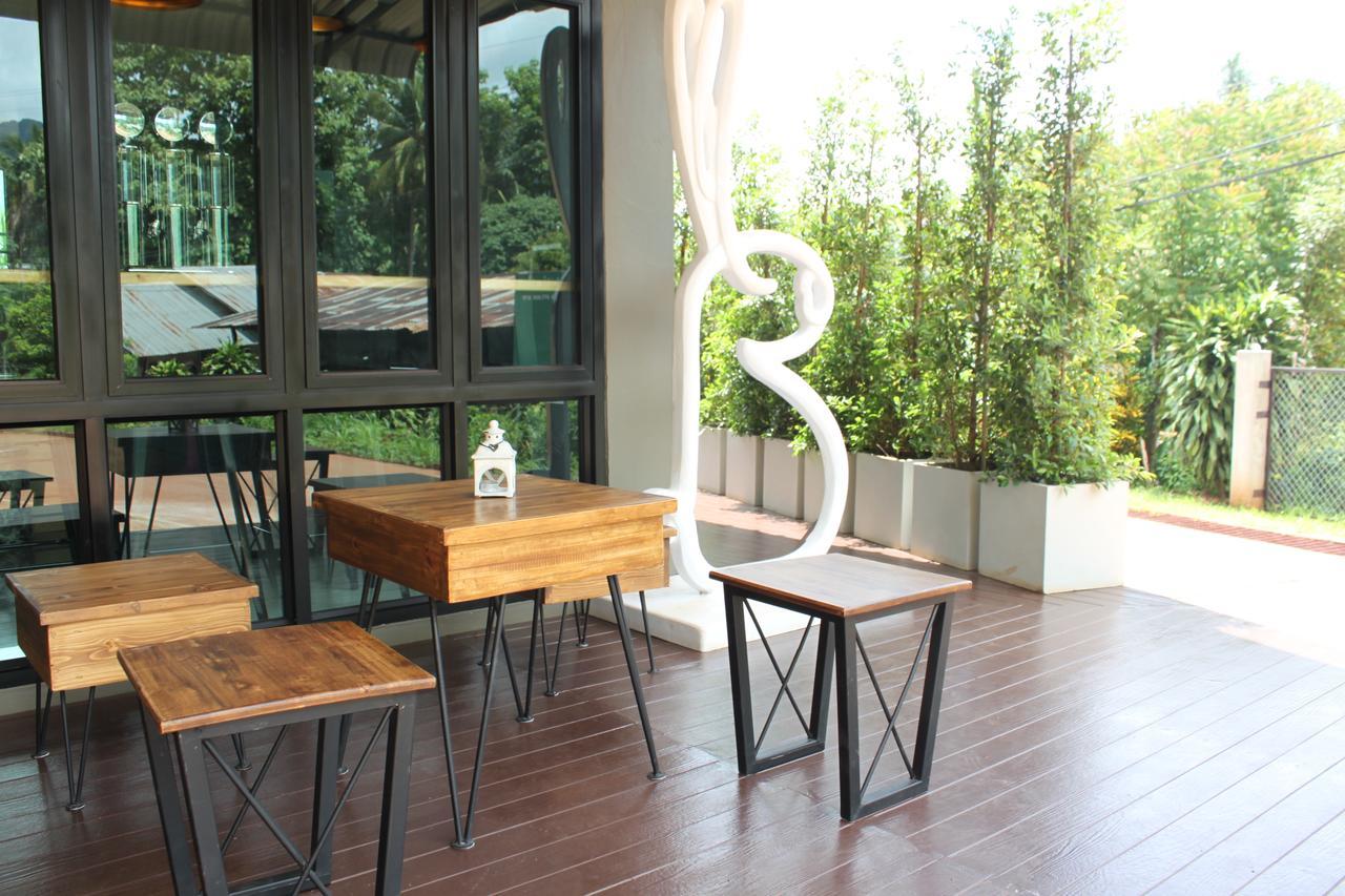 The Rabbit House Hotel Thong Pha Phum Exterior foto