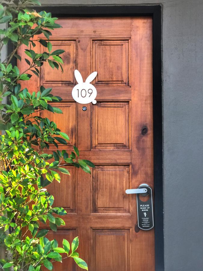 The Rabbit House Hotel Thong Pha Phum Exterior foto